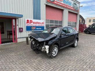 Salvage car Audi Q3 Q3 (8UB/8UG), SUV, 2011 / 2019 2.0 TDI 16V 140 2013/1
