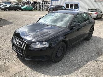 Salvage car Audi A3 8P Zwart LY9B Onderdelen Bumper Deur 2008/9