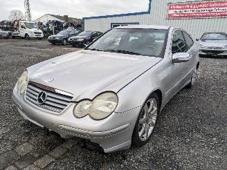 demontáž osobní automobily Mercedes C-klasse C180 Kompressor 2003/11