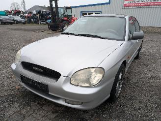 Uttjänta bilar auto Hyundai Sonata 2.5i V6 1999/10