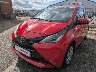 begagnad bil auto Toyota Aygo 1.0 2015/11
