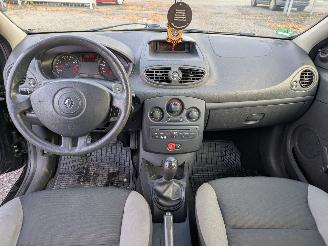 Renault Clio CLIO III BERLINE 3PRTES picture 12
