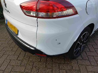 Renault Clio Estate 0.9 TCe Expression * MOTORSCHADE * picture 11