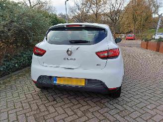 Renault Clio 1.5 dCi ECO Expression 5drs picture 17