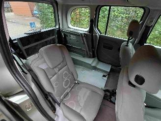 Renault Kangoo Family 1.6-16V Expression invalide / rolstoel vervoer picture 8