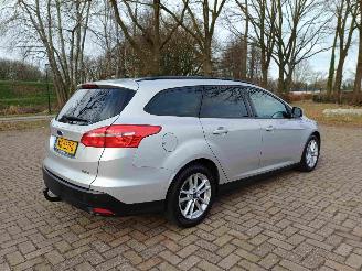 Ford Focus Wagon 1.0 Trend picture 2