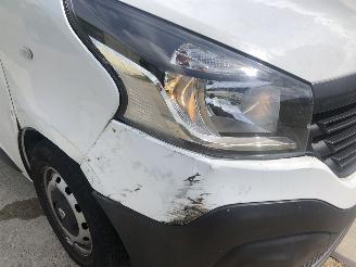 Renault Trafic L2H1 16dci 89kW E6 Airco, Navi picture 14