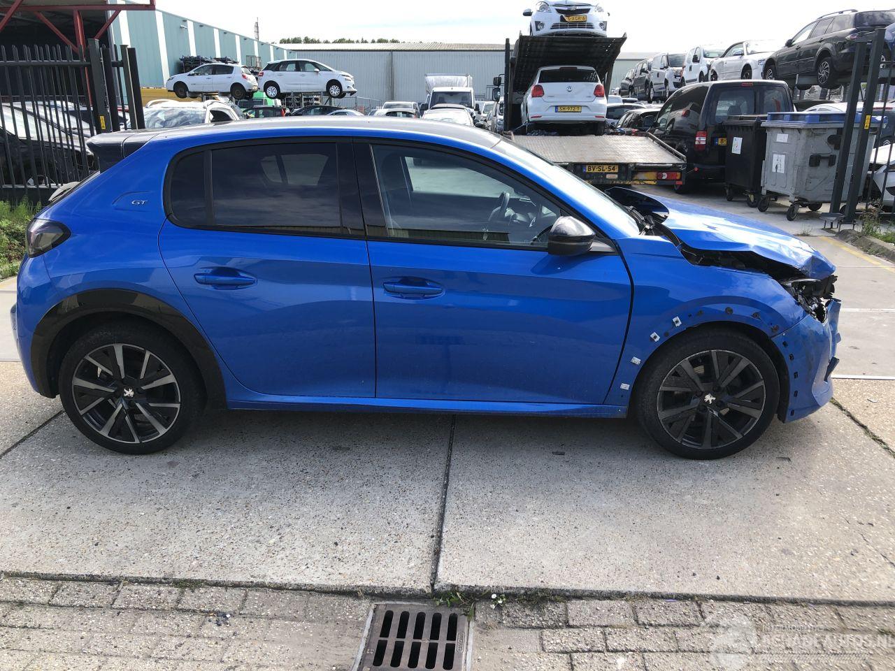 Peugeot 208 12i PT 96kW Aut. GT