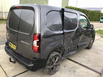 Toyota Proace CITY 1.5D-4D Live 75kW E6 picture 4