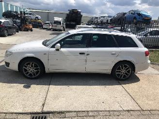 Coche accidentado Seat Exeo ST 18tfsi 110 kW E5 2010/5