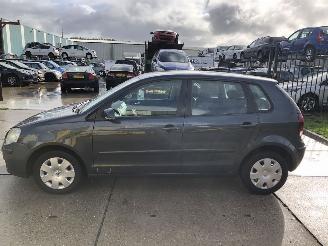 damaged passenger cars Volkswagen Polo 14i 16v Airco 2006/6