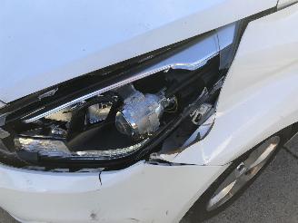 Kia Carens 17crdi 100kW E5 7 zitter picture 13