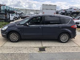 Schadeauto Ford S-Max 1.6i 118kW 7 persoons 2016/1
