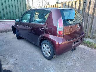 Coche siniestrado Daihatsu Sirion  2008/11
