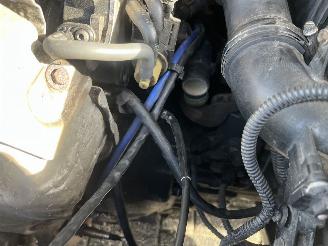 Ford Grand C-Max 5 persoons picture 19