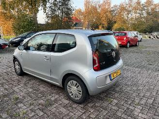 Volkswagen Up! Weinig km !! picture 3