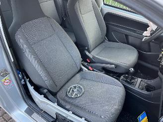 Volkswagen Up! Weinig km !! picture 16