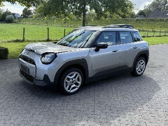 Vaurioauto  passenger cars Mini  Aceman SE 49,2 kWh 2025/3
