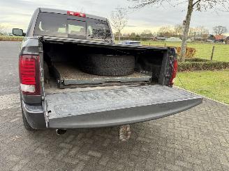 Dodge Ram Pick Up 1500 sport 5.7 V8 / 4x4 / Panorama picture 10