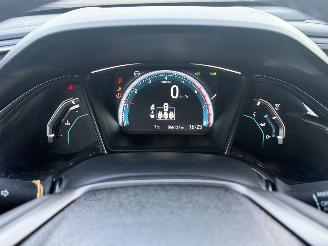 Honda Civic Executive / Panorama / Automaat picture 11