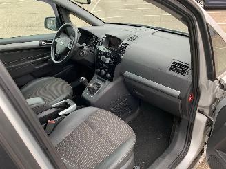 Opel Zafira 1.8 COSMO 7 PERS picture 14