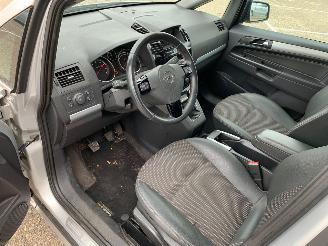 Opel Zafira 1.8 COSMO 7 PERS picture 17