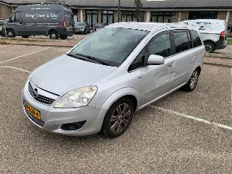Opel Zafira 1.8 COSMO 7 PERS picture 3