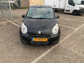krockskadad bil auto Suzuki Alto AUTOMAAT/ AIRCO 2010/8