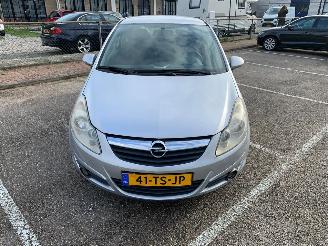 Schadeauto Opel Corsa 1.4 16V ENJOY 2007/1