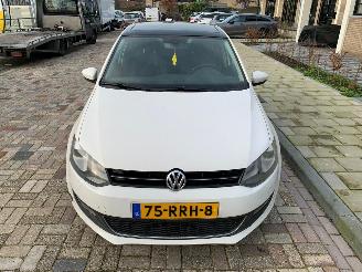 krockskadad bil auto Volkswagen Polo 1.2 TSI HIGHLINE 2011/7