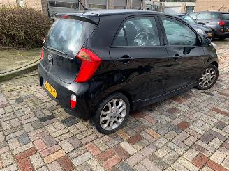 Kia Picanto  picture 6