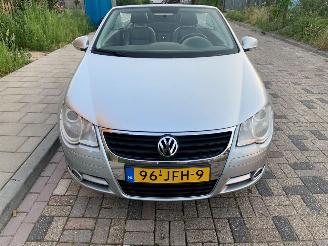 Voiture accidenté Volkswagen Eos 2.0 16V FSI 2009/5