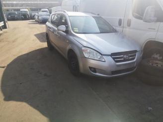 Autoverwertung Kia Cee d Cee'd Sporty Wagon (EDF), Combi, 2007 / 2012 1.6 CRDi 90 16V 2008
