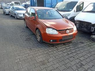 Coche siniestrado Volkswagen Golf Golf V (1K1), Hatchback, 2003 / 2010 1.9 TDI 2006