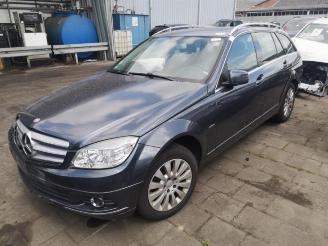 Coche siniestrado Mercedes C-klasse C Estate (S204), Combi, 2007 / 2014 2.2 C-220 CDI 16V 2008/9
