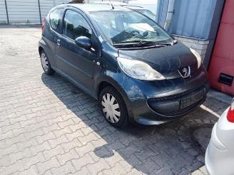 Coche siniestrado Peugeot 107 107, Hatchback, 2005 / 2014 1.0 12V 2008/6