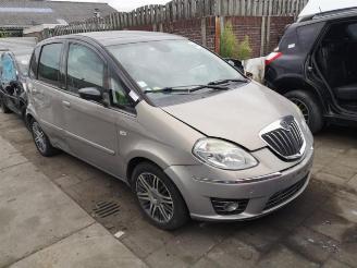 Lancia Musa Musa, MPV, 2004 / 2012 1.4 16V picture 8