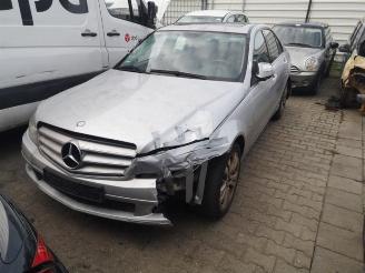 Vrakbiler auto Mercedes C-klasse C (W204), Sedan, 2007 / 2014 2.2 C-220 CDI 16V 2007/3