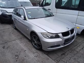 Vrakbiler auto BMW 3-serie  2008/11