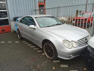 Uttjänta bilar auto Mercedes CLK CLK (C209), Coupe, 2002 / 2009 5.0 500 V8 24V 2004/5