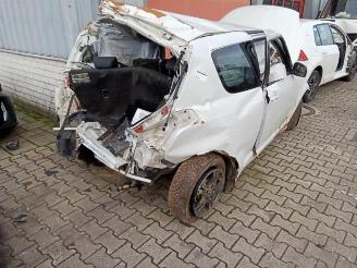  Suzuki Swift Swift (ZA/ZC/ZD1/2/3/9), Hatchback, 2005 / 2011 1.6 Sport VVT 16V 2009