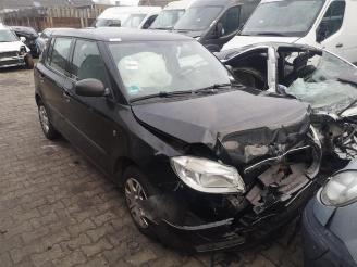 Vrakbiler auto Skoda Fabia Fabia II (5J), Hatchback 5-drs, 2006 / 2014 1.4i 16V 2009/4