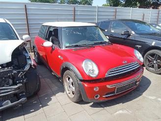 disassembly passenger cars Mini One Mini (R50/53), Hatchback, 2001 / 2007 1.6 16V Cooper 2004