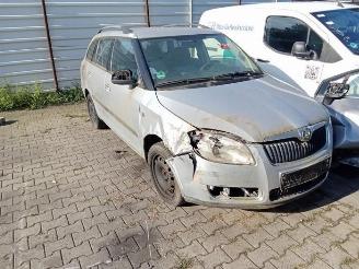 Uttjänta bilar auto Skoda Fabia Fabia II Combi, Combi 5-drs, 2007 / 2014 1.2i 12V 2008/1