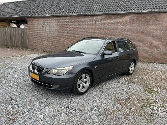 Vaurioauto  passenger cars BMW 5-serie Stationcar 2007/1