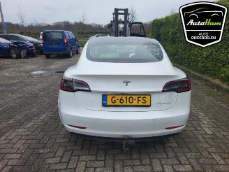 Tesla Model 3 Model 3, Sedan, 2017 Long Range AWD 75 kWh picture 3