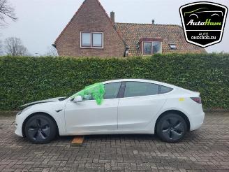 Auto da rottamare Tesla Model 3 Model 3, Sedan, 2017 EV AWD 2019/9