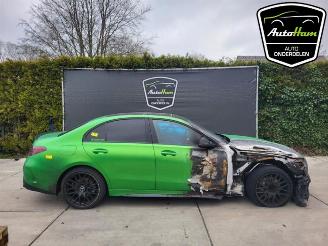 Uttjänta bilar auto Mercedes C-klasse C (W206), Sedan, 2021 C-300 2.0 EQ Boost Turbo 2021/7