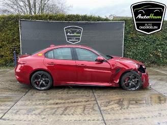 Uttjänta bilar auto Alfa Romeo Giulia Giulia (952), Sedan, 2015 2.9 Bi-Turbo V6 24V Quadrifoglio Verde 2017/2