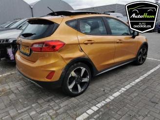 krockskadad bil motor Ford Fiesta Fiesta 7, Hatchback, 2017 1.0 EcoBoost 12V 100 2018/3
